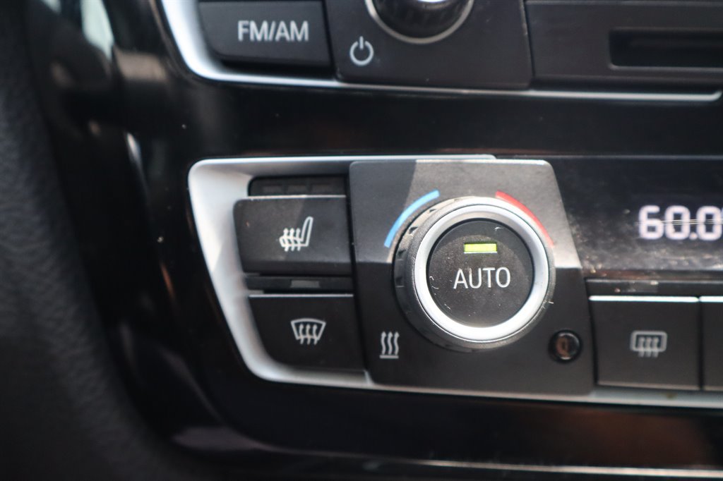 Used 2018 BMW 340i Sedan RWD image 30