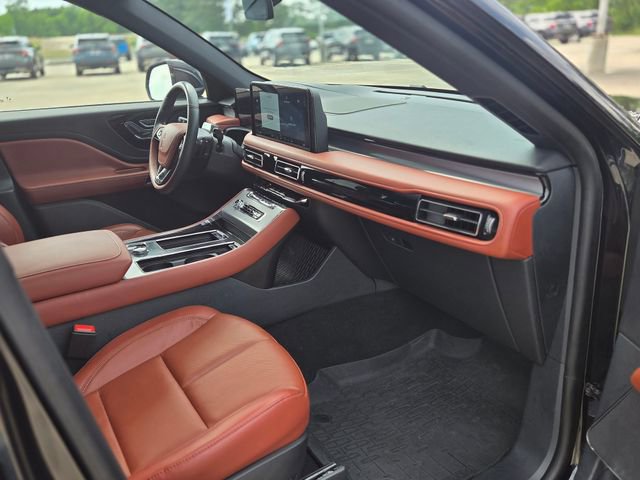 Used 2025 Lincoln Aviator Reserve w/ Illumination Package AWD/4WD image 15