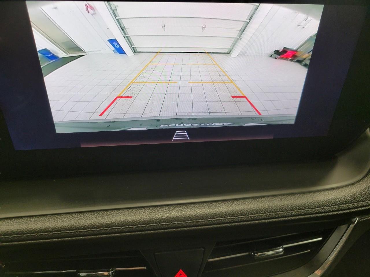 Used 2025 Buick Encore GX Preferred image 14