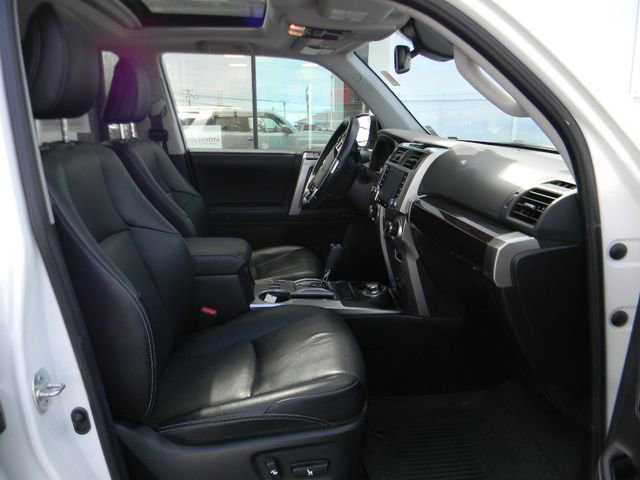 Used 2023 Toyota 4Runner Limited AWD/4WD image 31