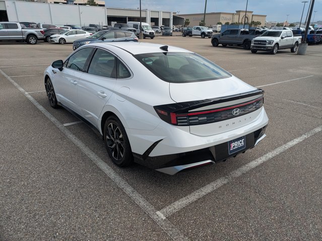 Used 2024 Hyundai Sonata SEL FWD image 7
