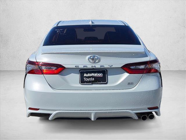 Certified 2022 Toyota Camry SE w/ Carpet Mat Package (TMS) FWD image 6
