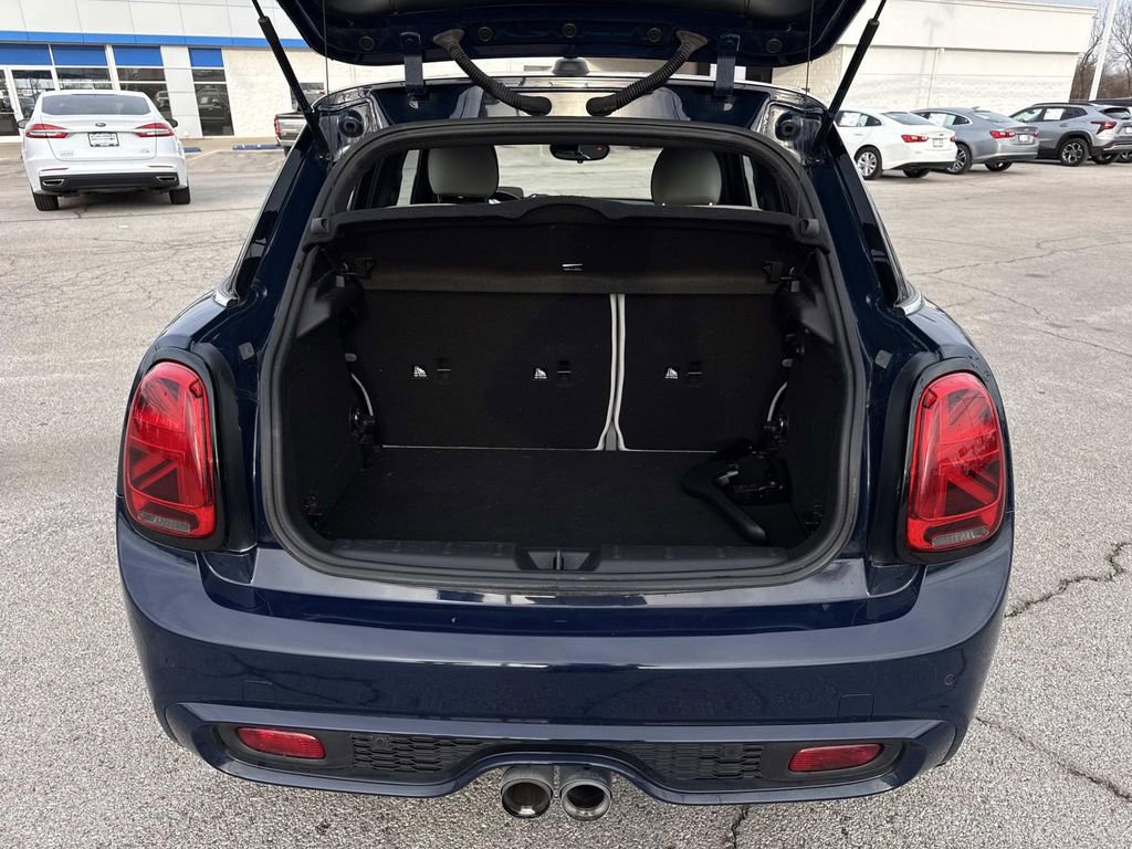 Used 2019 MINI Cooper S image 6
