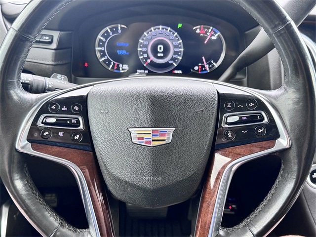 Used 2020 Cadillac Escalade Luxury image 15