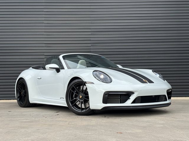 Certified 2022 Porsche 911 Carrera GTS image 9