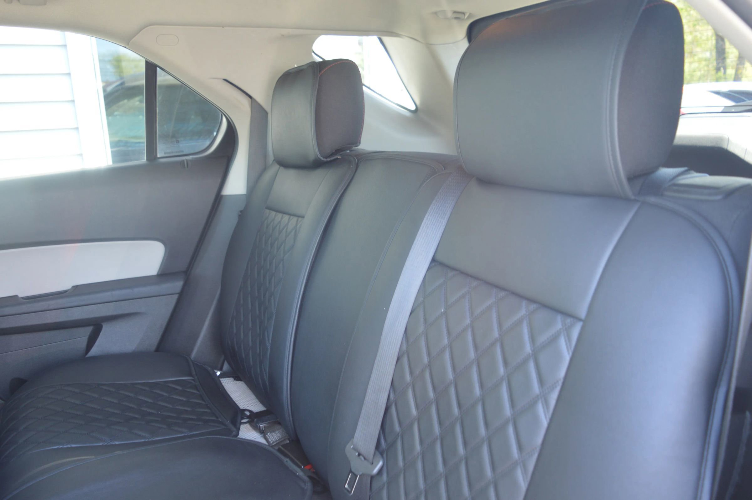 Used 2011 Chevrolet Equinox LT w/ Driver Convenience Package FWD image 15