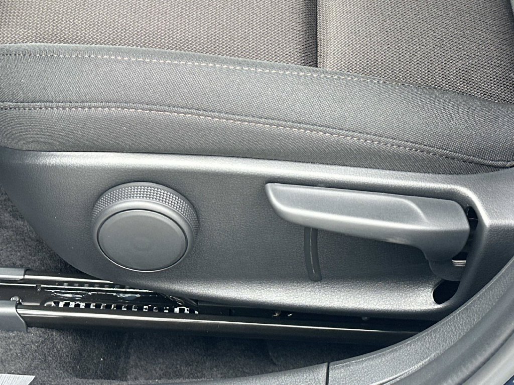 New 2026 MAZDA MAZDA3 s FWD image 26