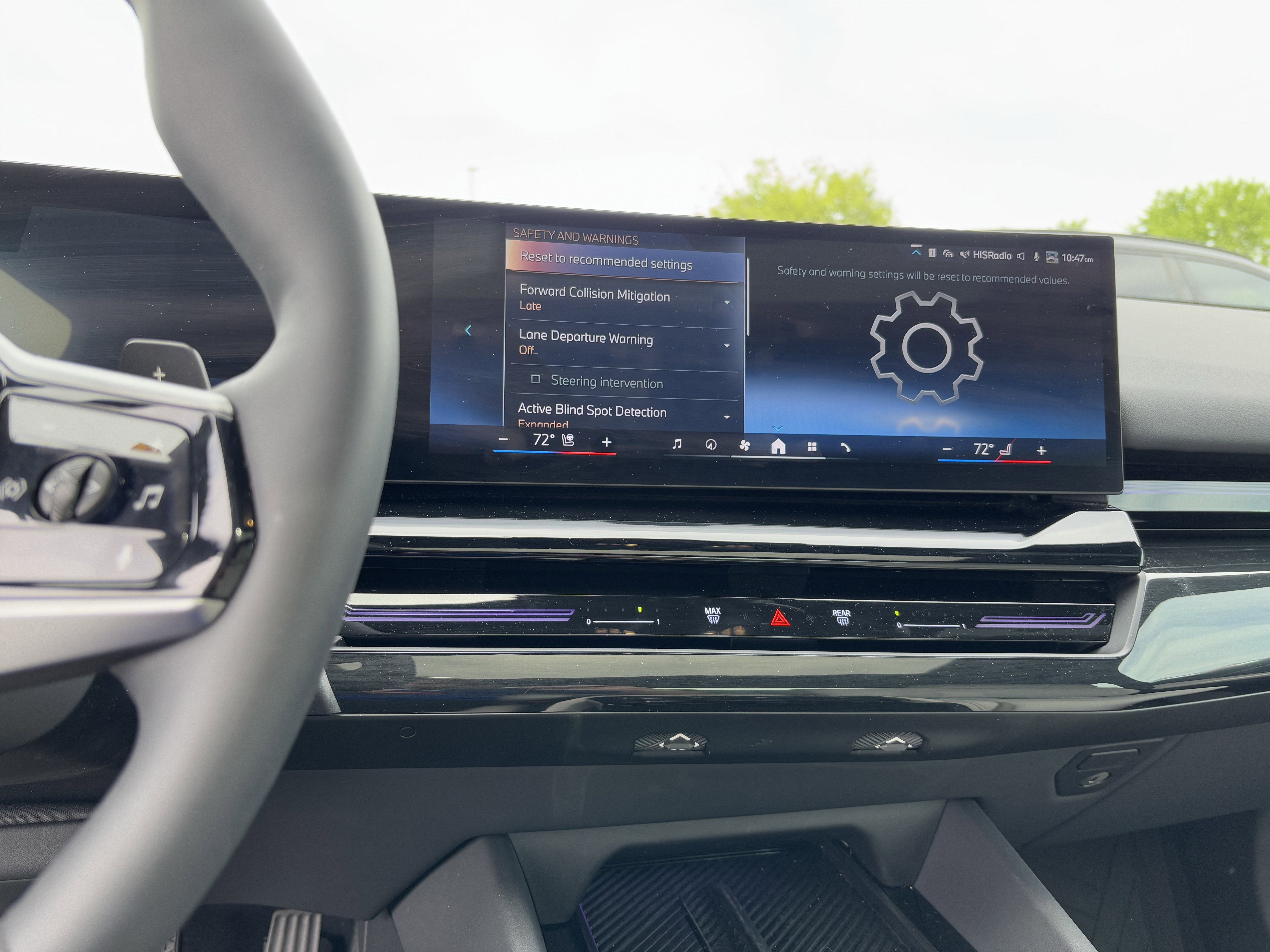 Certified 2026 BMW 530i w/ Premium Package image 30