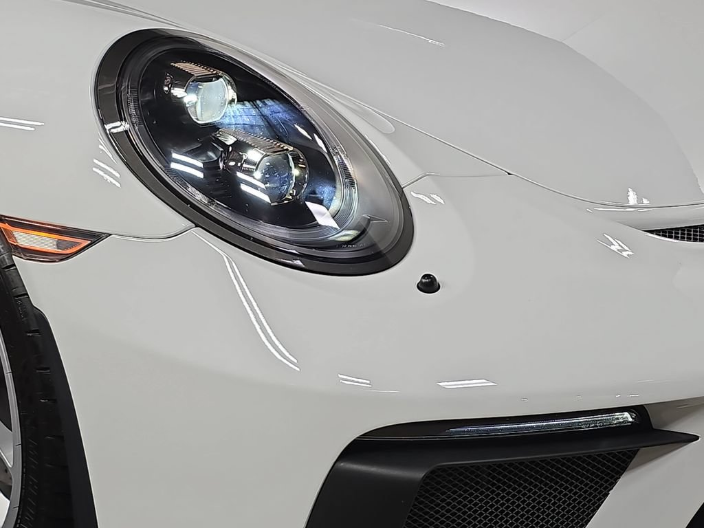 Used 2018 Porsche 911 GT3 RWD image 12