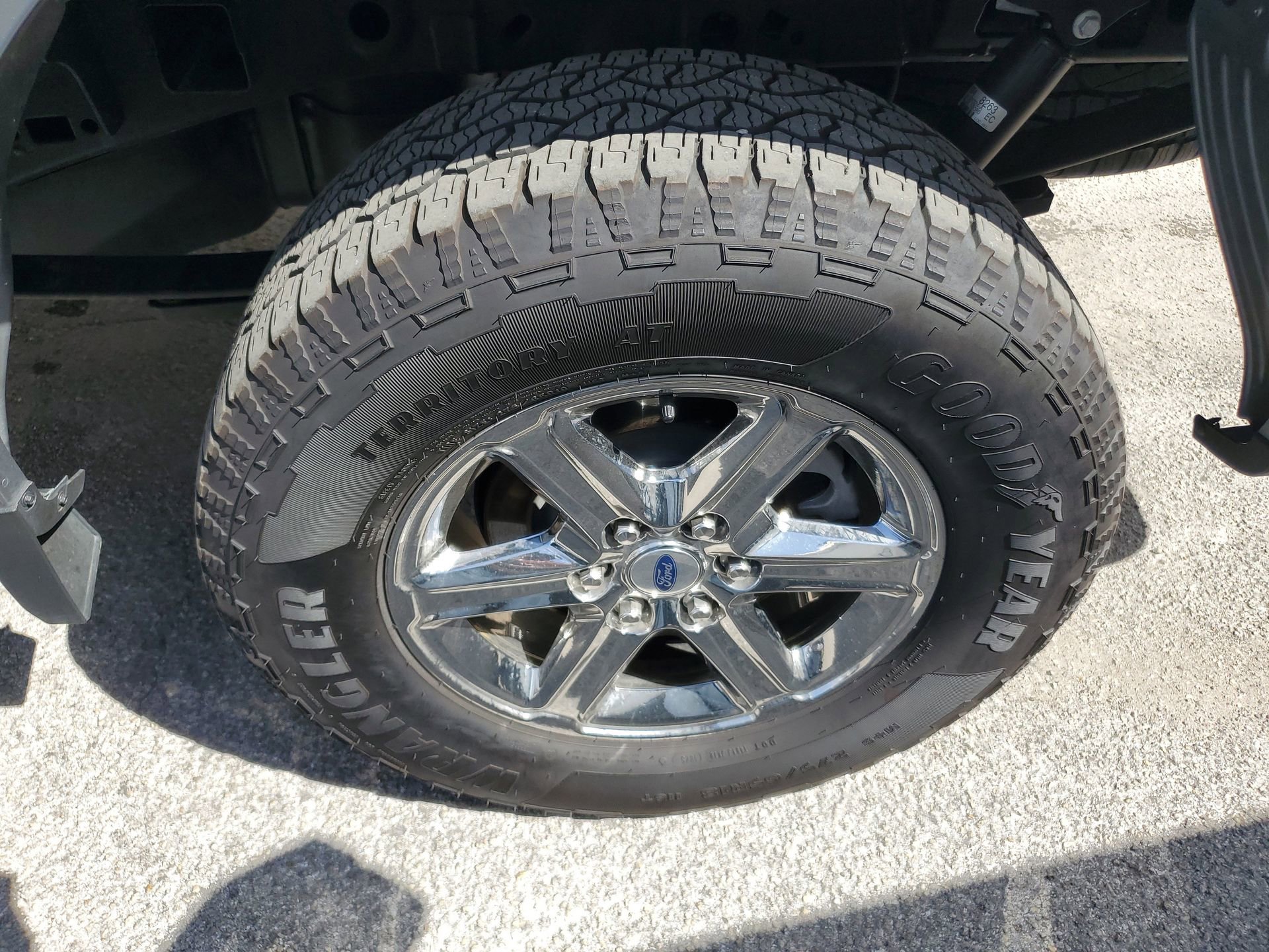 Used 2025 Ford F150 XLT w/ Equipment Group 301A Standard image 5