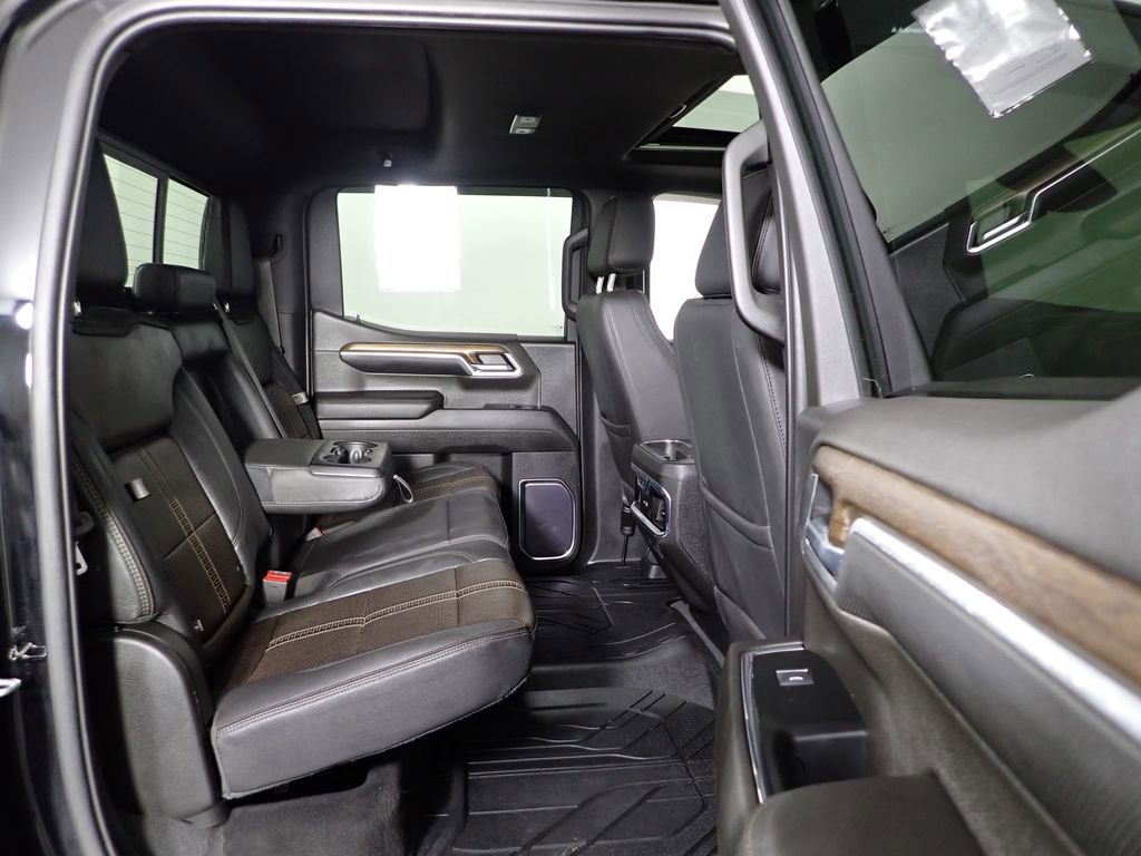 Used 2022 Chevrolet Silverado 1500 High Country AWD/4WD image 34