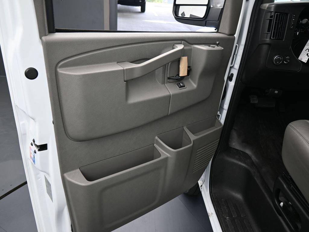 New 2025 Chevrolet Express 2500 w/ Driver Convenience Package image 16