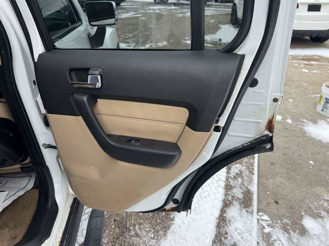 Used 2007 HUMMER H3 AWD/4WD image 16