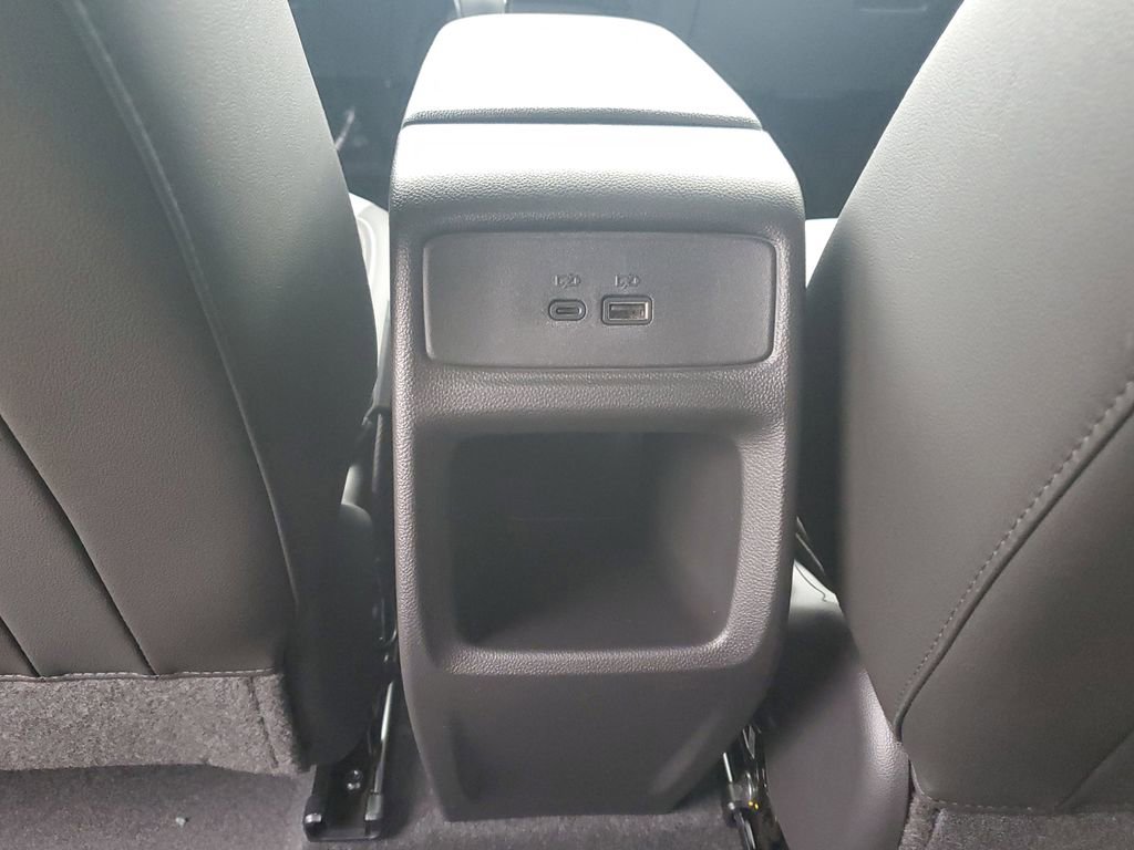 New 2026 Chevrolet Trax LT image 12