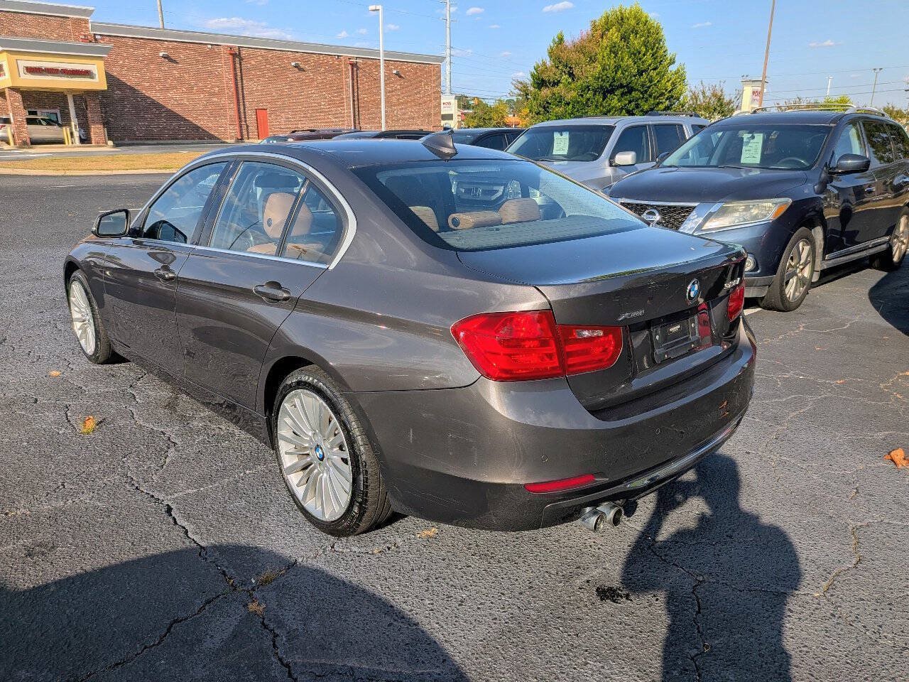 Used 2013 BMW 328i xDrive Sedan AWD/4WD image 20