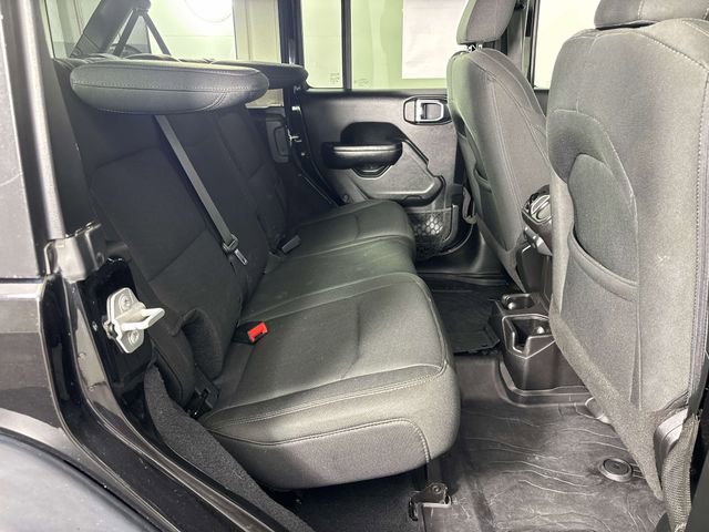 Used 2018 Jeep Wrangler Unlimited Sport S AWD/4WD image 9