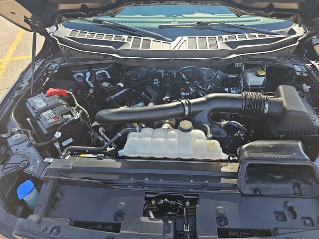 Used 2024 Ford F150 XLT w/ Tow/Haul Package image 28