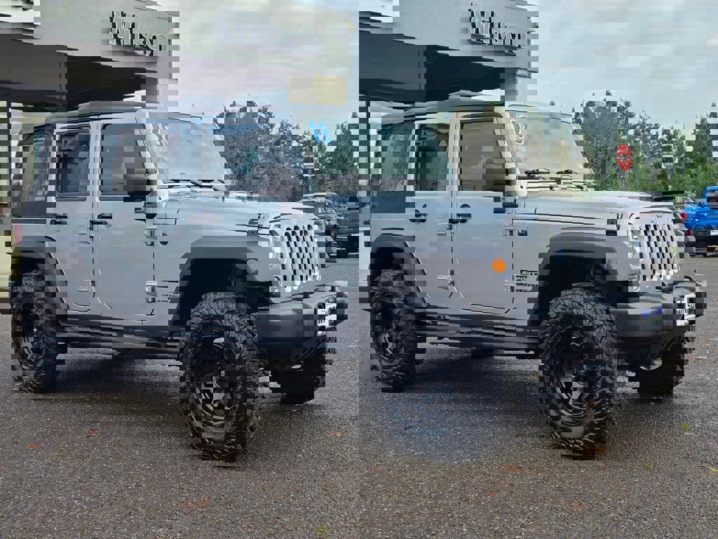 Used 2018 Jeep Wrangler Unlimited Sport w/ Connectivity Group image 26