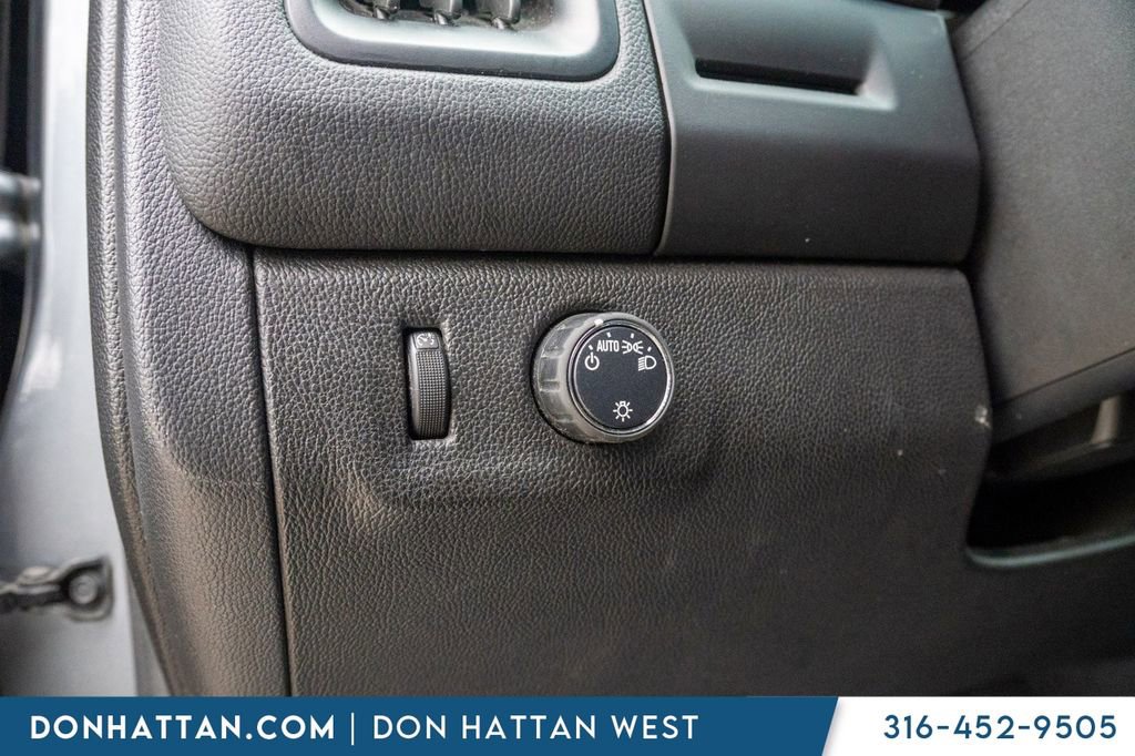 Used 2020 Chevrolet Colorado LT RWD image 21