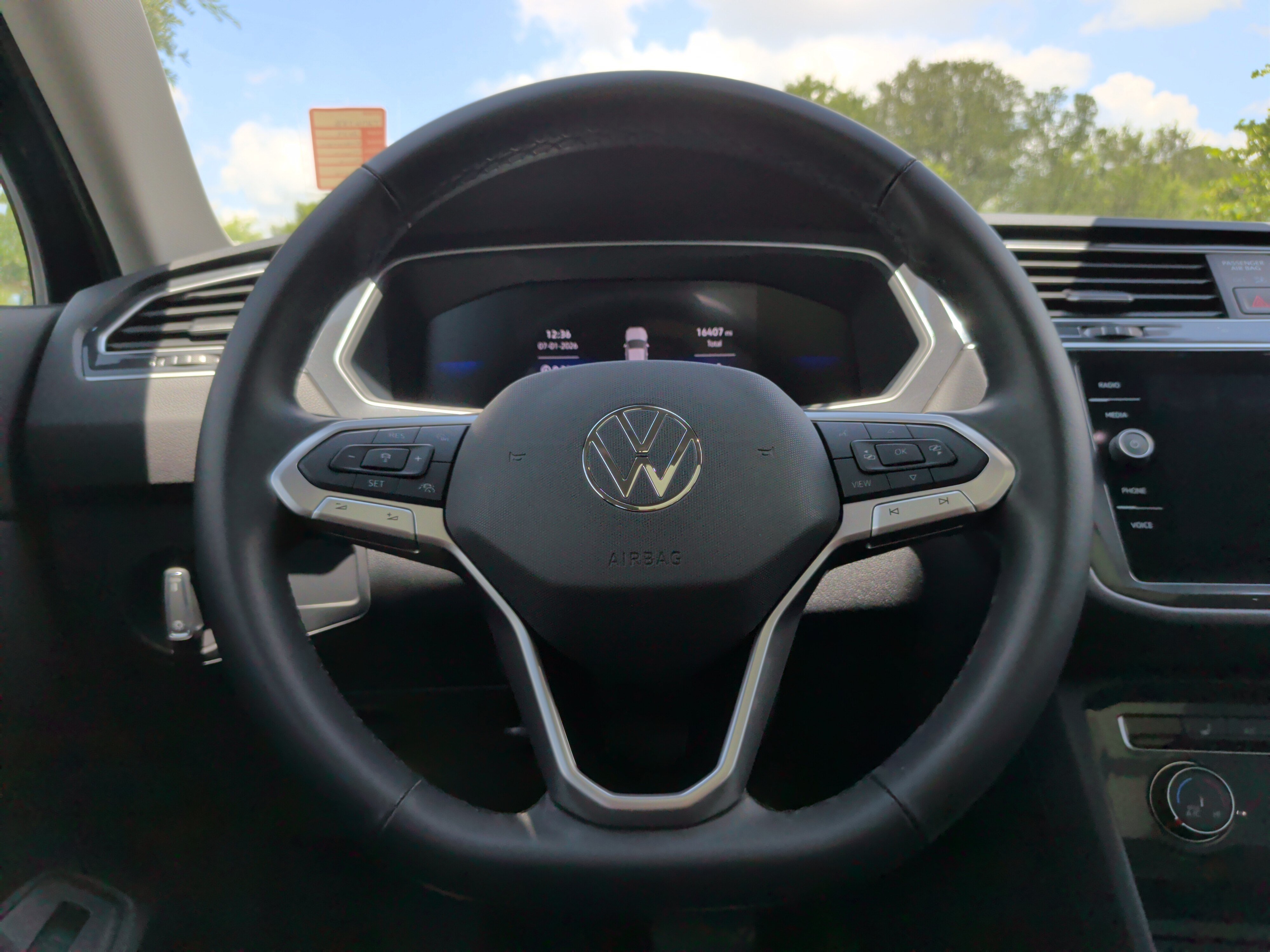 Used 2024 Volkswagen Tiguan Wolfsburg Edition FWD image 21