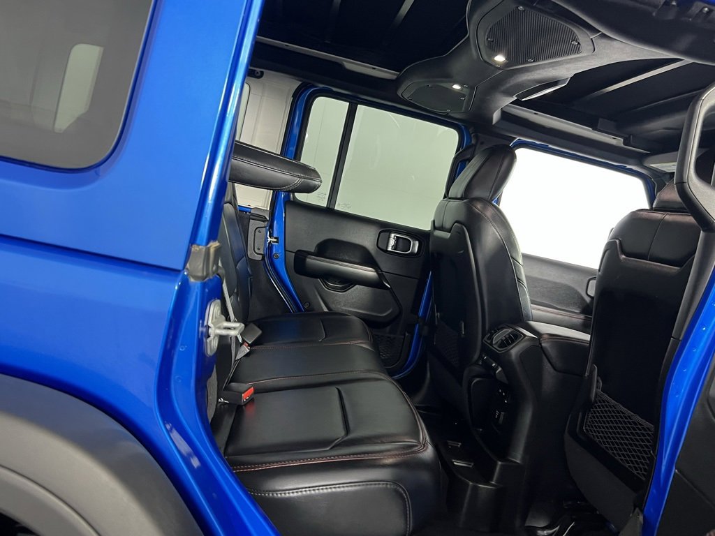 Certified 2024 Jeep Wrangler Unlimited Rubicon w/ Convenience Group image 32