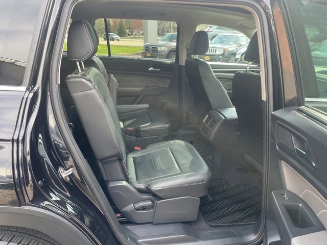 Certified 2023 Volkswagen Atlas SE w/ Panoramic Sunroof Package image 12
