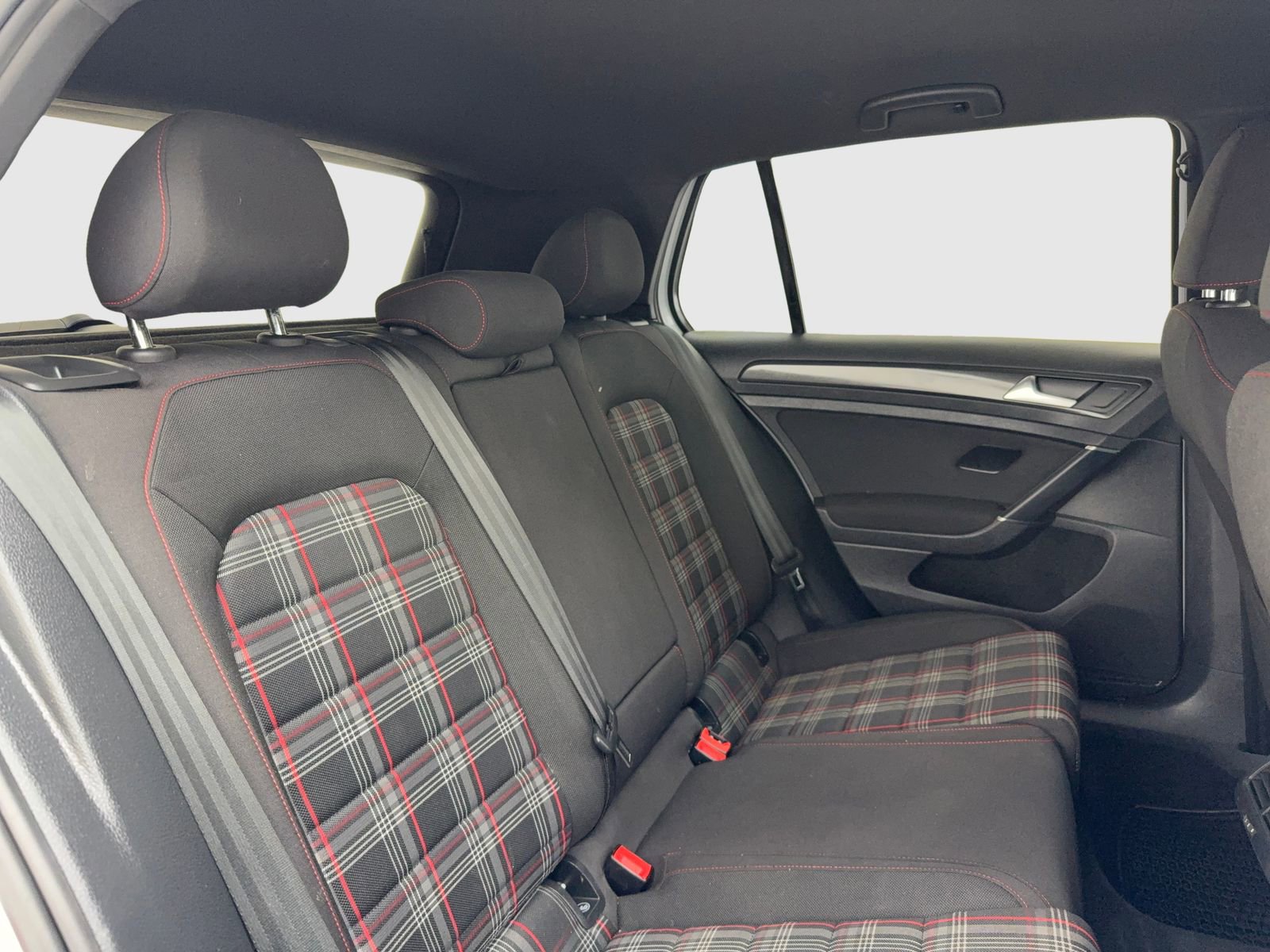 Used 2018 Volkswagen GTI S image 42