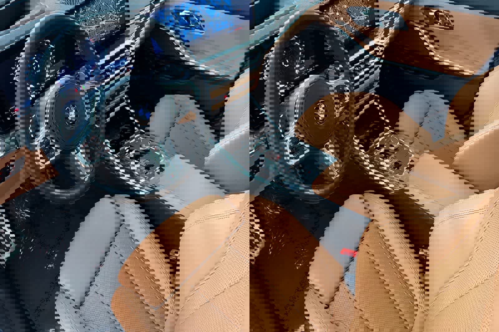 Certified 2023 BMW 330i Sedan w/ M Sport Package RWD image 11