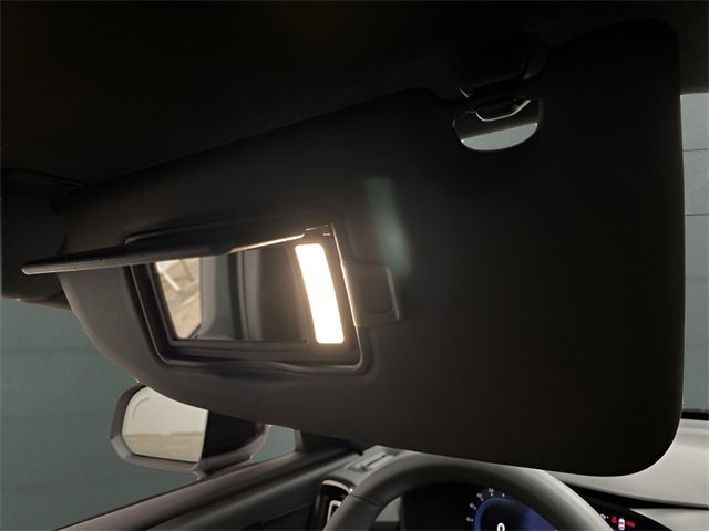 Used 2023 Volvo XC40 Recharge Ultimate w/ Protection Package Premier image 48