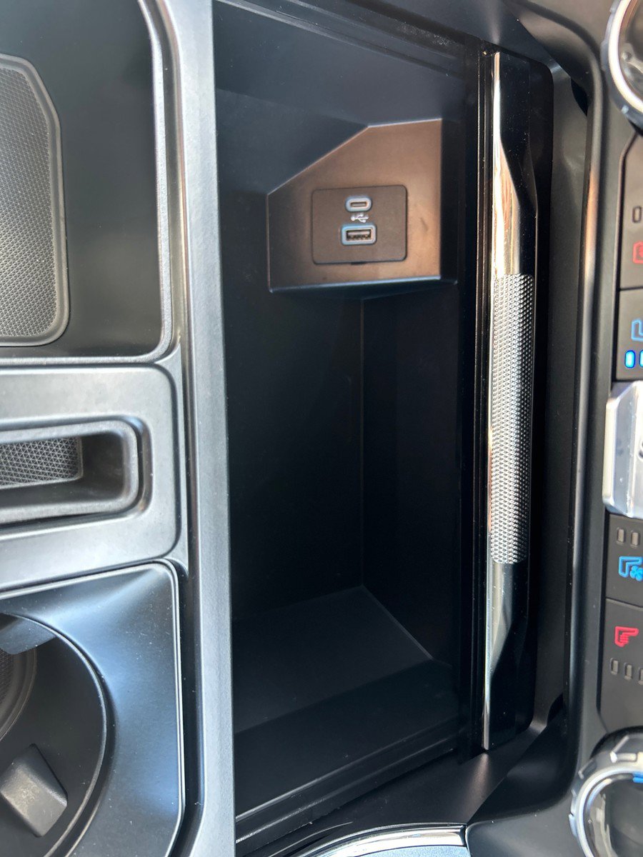 Used 2023 Ford F150 Lariat w/ Max Trailer Tow Package RWD image 13