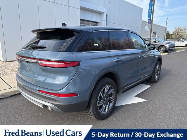 Used 2025 Lincoln Corsair AWD image 6