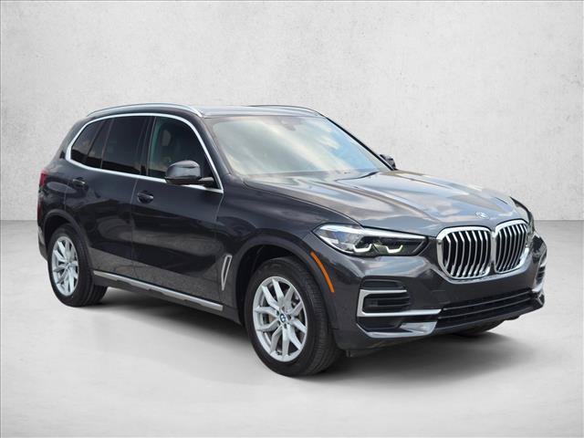 Used 2023 BMW X5 xDrive40i w/ Premium Package AWD/4WD image 3