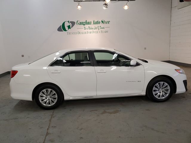 Used 2012 Toyota Camry LE image 8