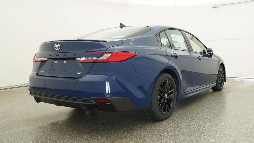 New 2026 Toyota Camry SE image 3