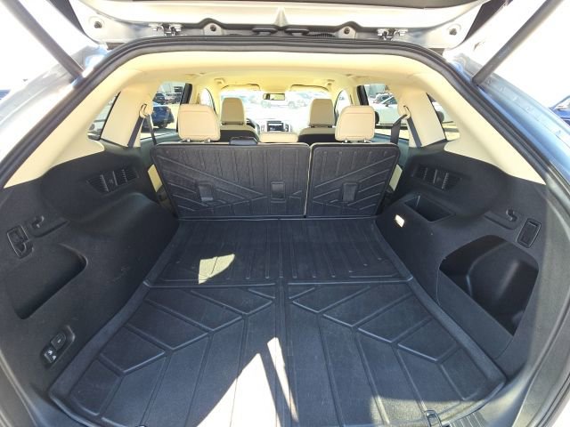 Used 2024 Ford Edge SEL w/ Convenience Package image 14