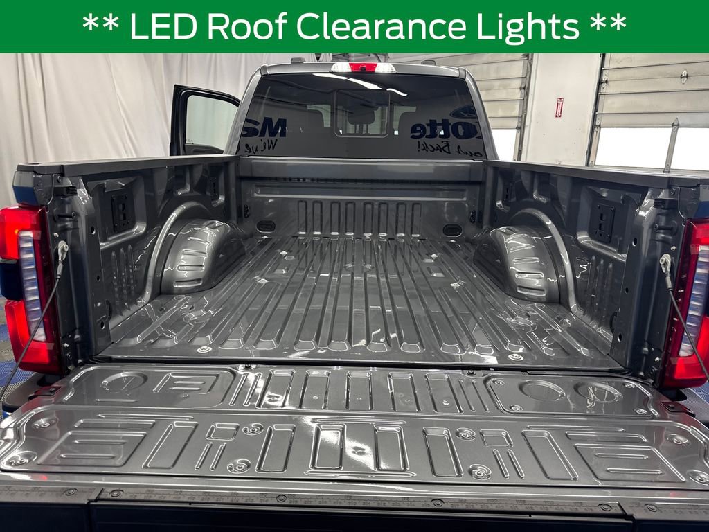 New 2026 Ford F250 XLT w/ XLT Premium Package AWD/4WD image 23