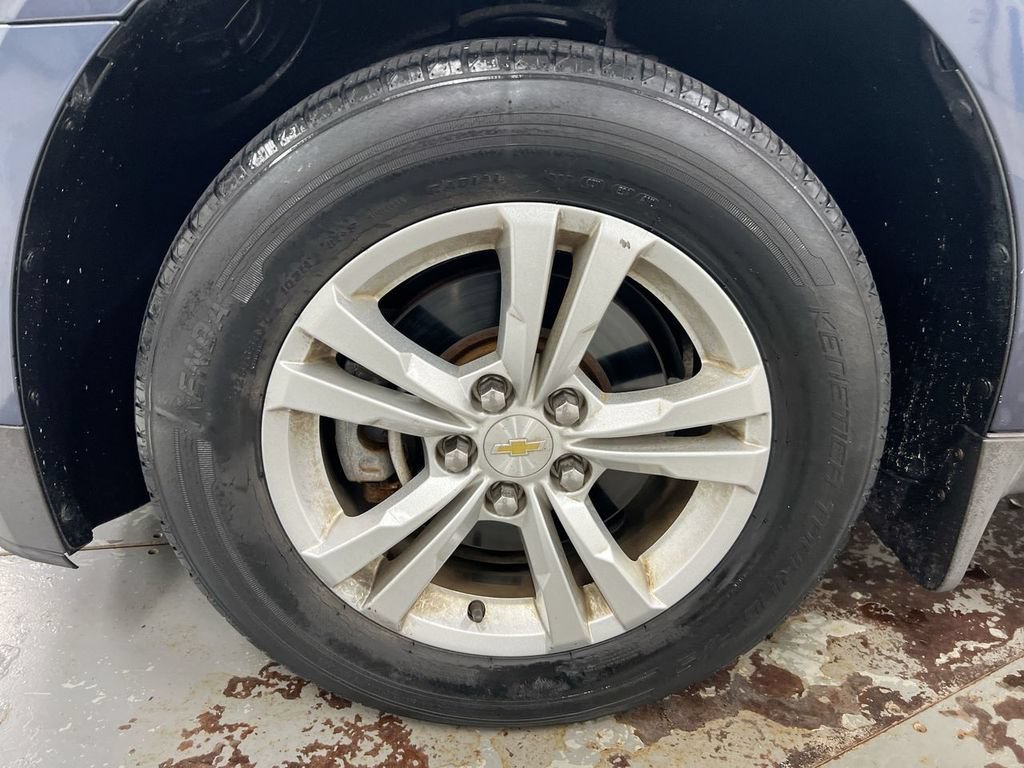Used 2014 Chevrolet Equinox LS w/ LPO, Protection Package FWD image 25