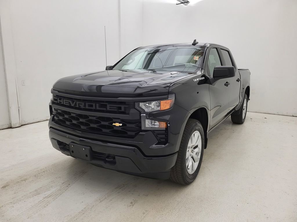 Used 2024 Chevrolet Silverado 1500 Custom image 18