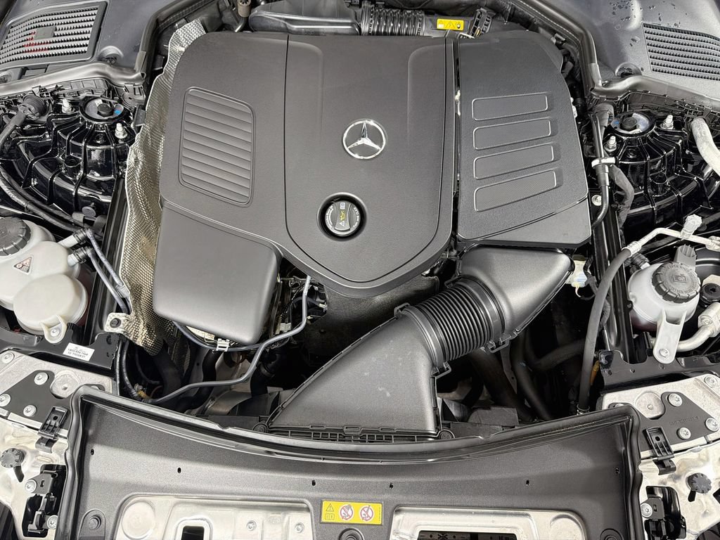 Used 2024 Mercedes-Benz CLE 300 4MATIC Coupe image 32