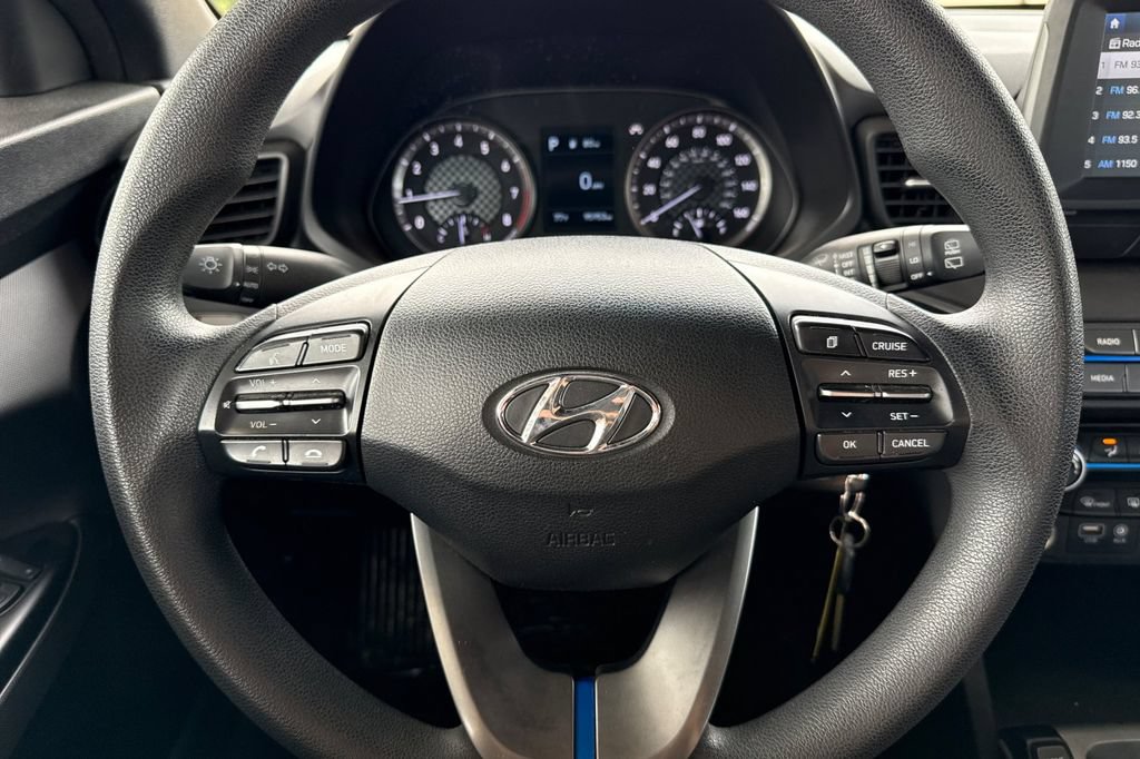 Used 2019 Hyundai Veloster 2.0 FWD image 31