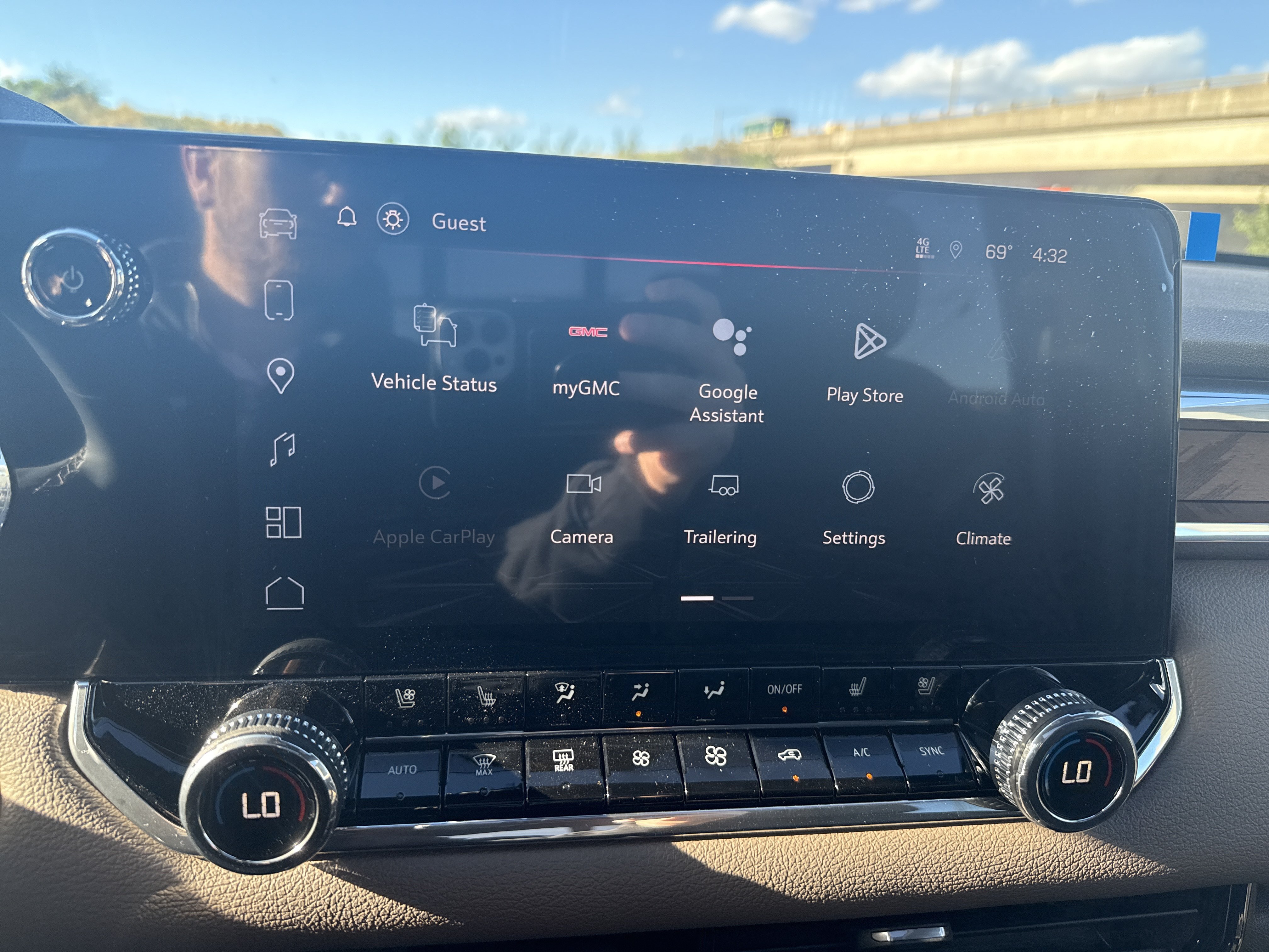 New 2026 GMC Canyon Denali AWD/4WD image 25