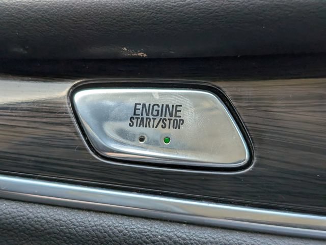 Used 2023 Buick Enclave Essence FWD image 26