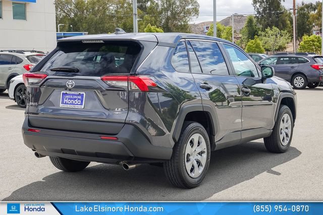 Used 2023 Toyota RAV4 LE AWD/4WD image 9