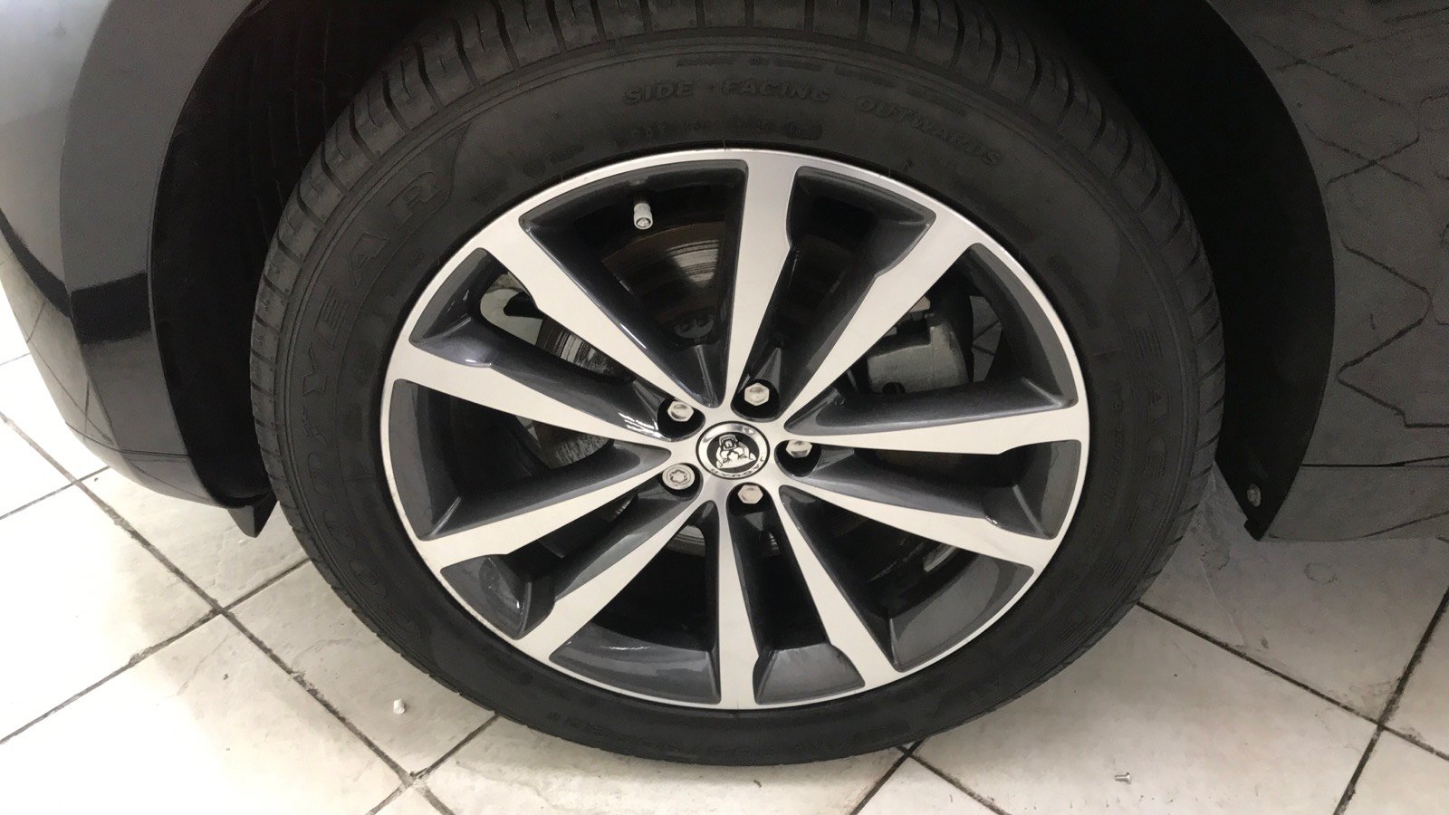 Used 2024 Jaguar F-PACE R-Dynamic S AWD/4WD image 7