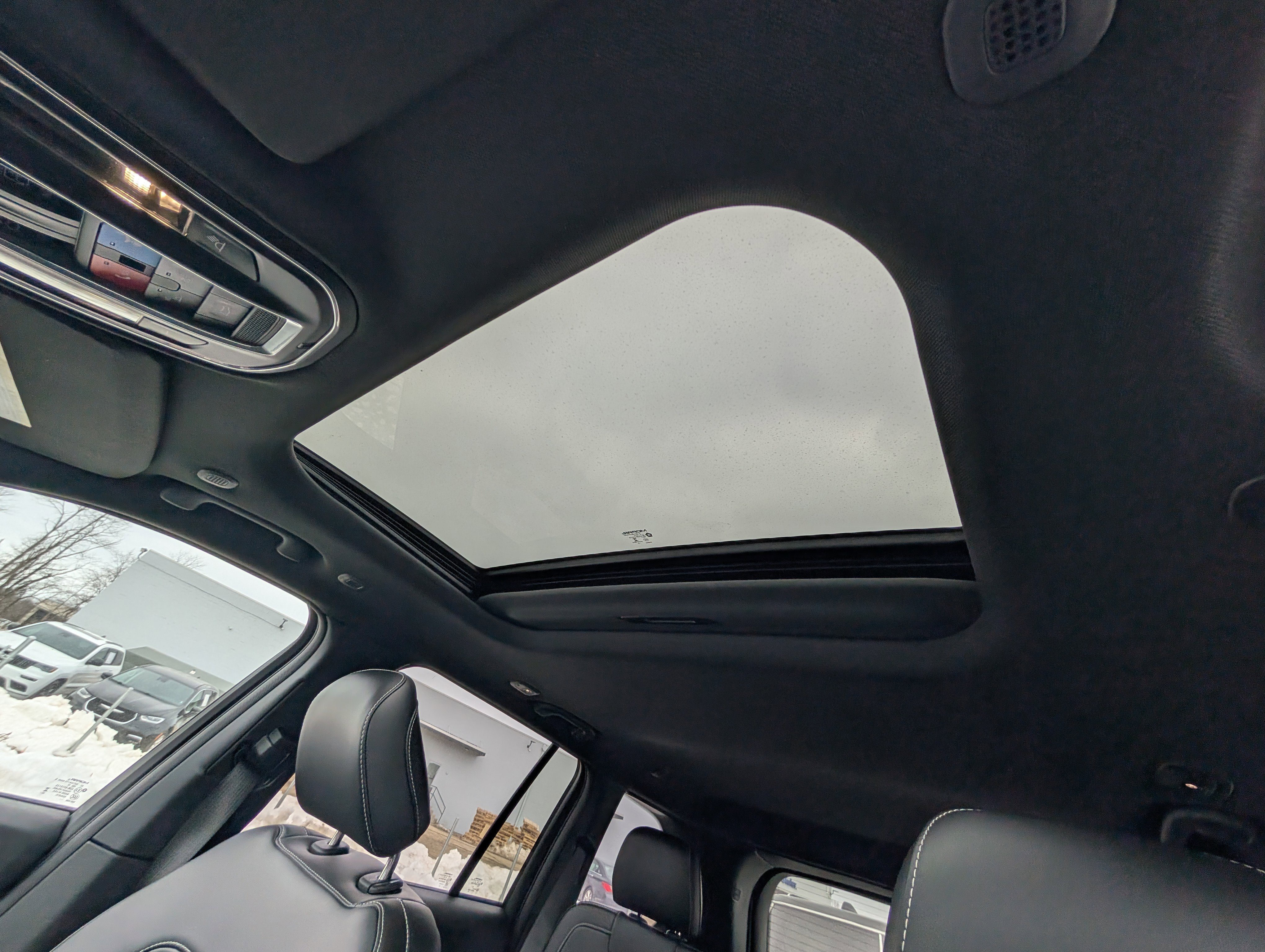 New 2026 Jeep Grand Cherokee Altitude image 26