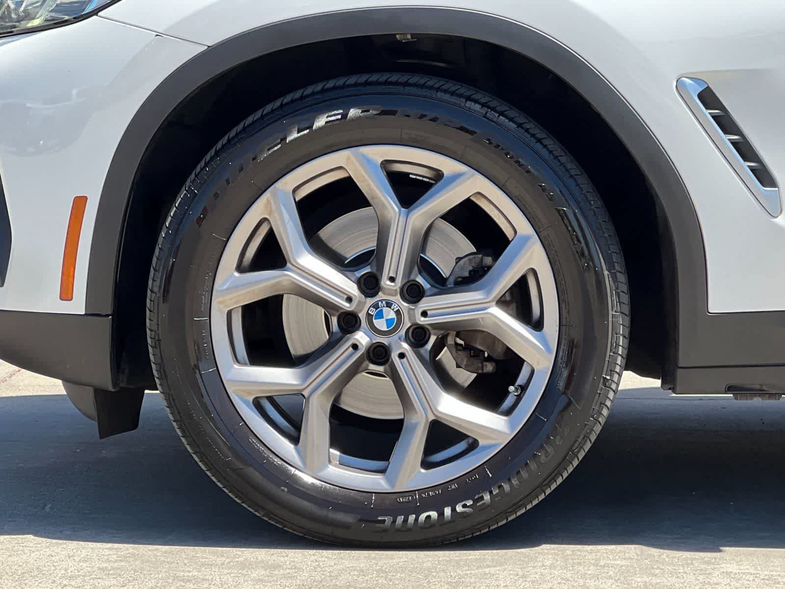 Used 2022 BMW X3 sDrive30i w/ Premium Package 2 (ZPA) RWD image 28