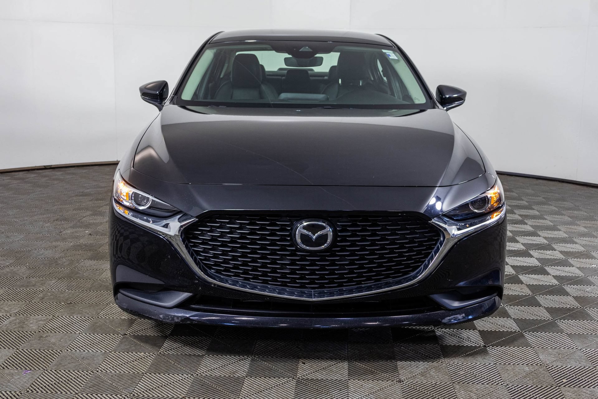 Used 2020 MAZDA MAZDA3 Sedan w/ Select Package FWD image 7