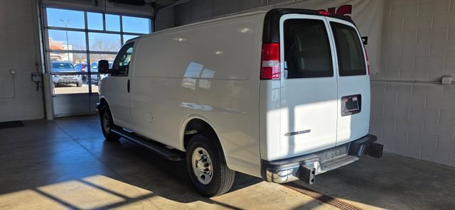Used 2021 Chevrolet Express 2500 w/ Driver Convenience Package RWD image 3
