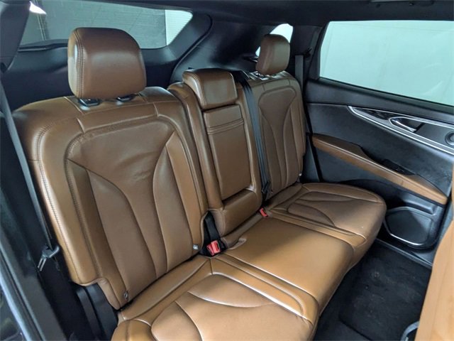 Used 2021 Lincoln Nautilus Reserve image 29