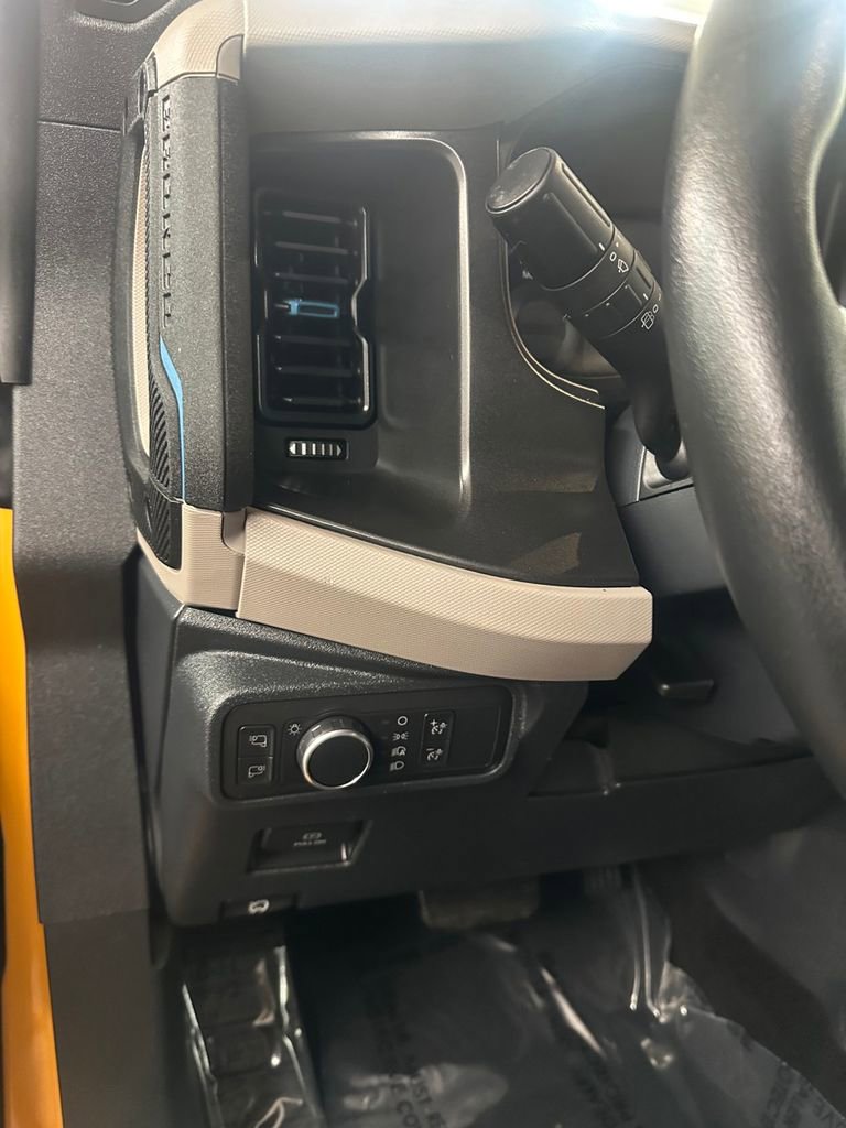 Used 2021 Ford Bronco Wildtrak image 16